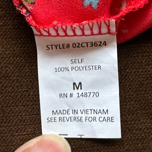 Sienna Sky Red Beautiful Blouse Elastic Sleeves & Waist Fabric Buttons S… - Picture 8 of 11